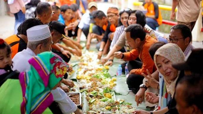 Semarak Tradisi Unik Masyarakat Indonesia Sambut Ramadhan